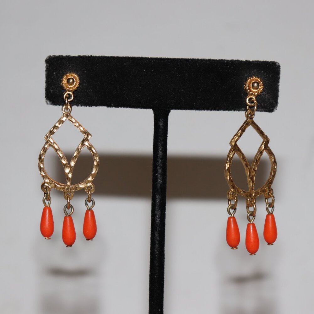 💛🍊 Vintage Gold & Orange Dangle Earrings · Post · 1.75" Tall · warm retro